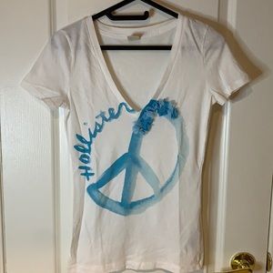 Hollister t-shirt